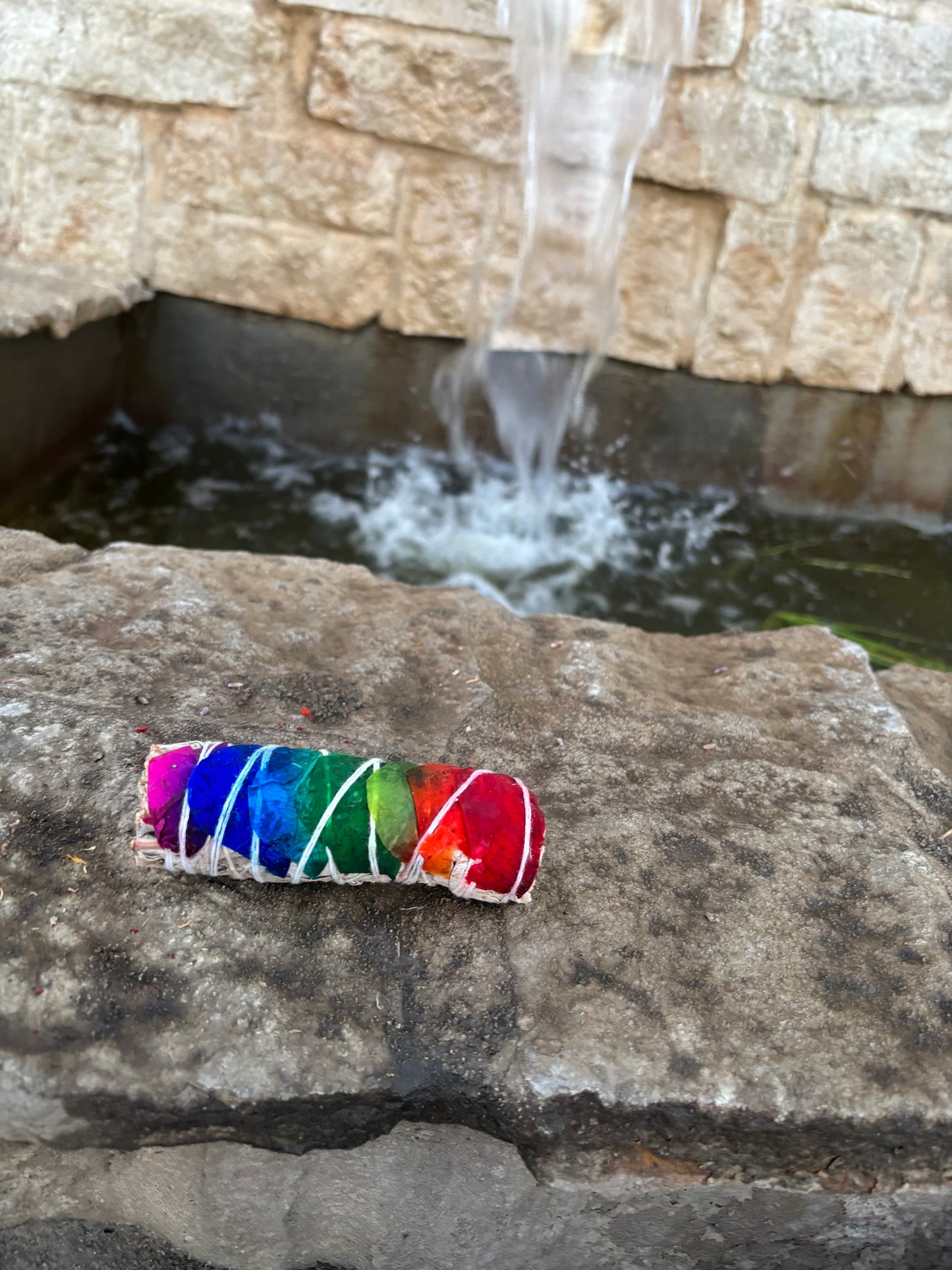 ❤️🧡💛Rainbow Rose White Sage Smudge Stick💚🩵💙💜